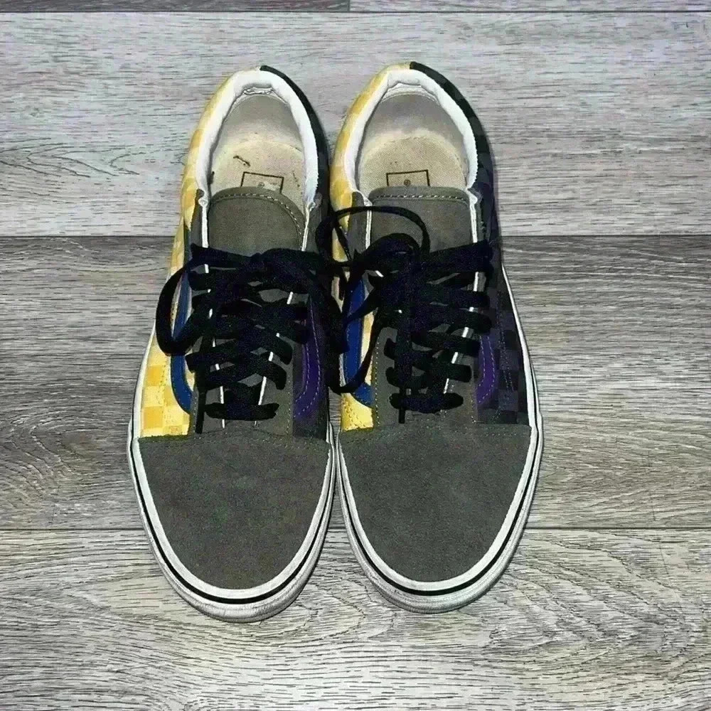 Vans